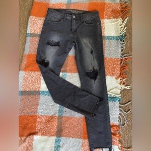 American Eagle dark gray distressed  skinny mens jeans size 32/32